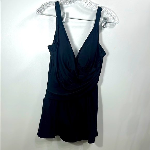 Miracle Suit Black Swim Dress size 14. NWOT. - Picture 1 of 11